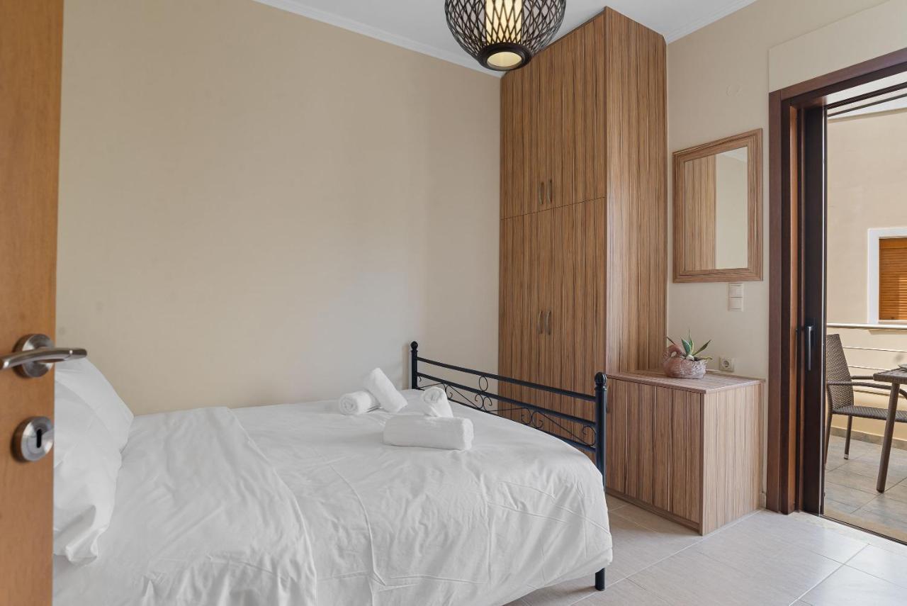 Amphitrite Beach House Chania  Buitenkant foto